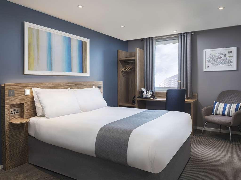 Travelodge Winnersh Triangle Reading Zimmer foto
